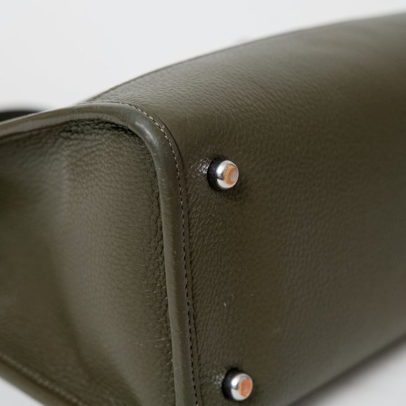 Coach C2004 Dempsey Carryall With Patch in Pebble Leather in Surplus Color - Picture 5 of 8